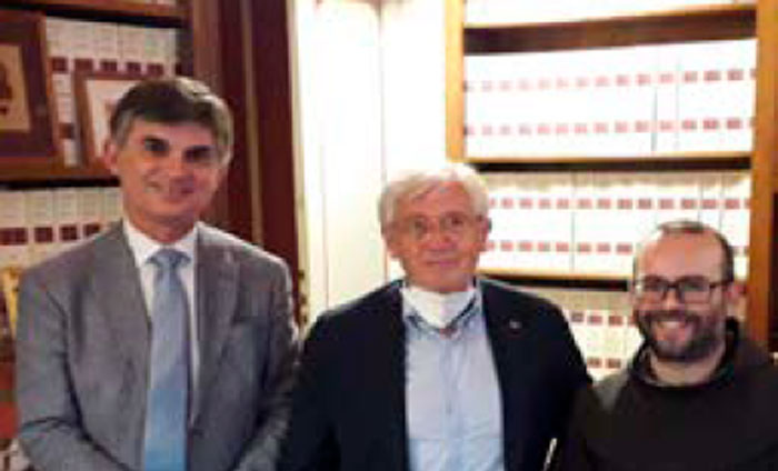 Firma de la constitución de la Fondazione